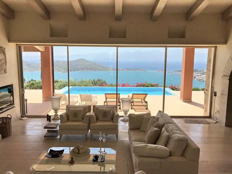 Luxury Architect Designed 3 Bedroom Villa With Infinity Pool