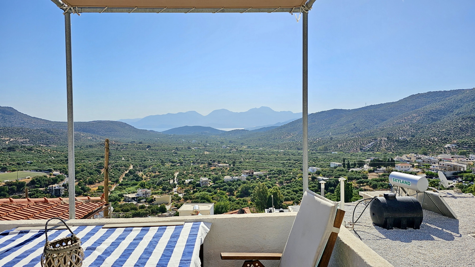 RECENTLY RENOVATED TRADITIONAL VILLAGE HOUSE FOR SALE IN KRITSA, CRETE