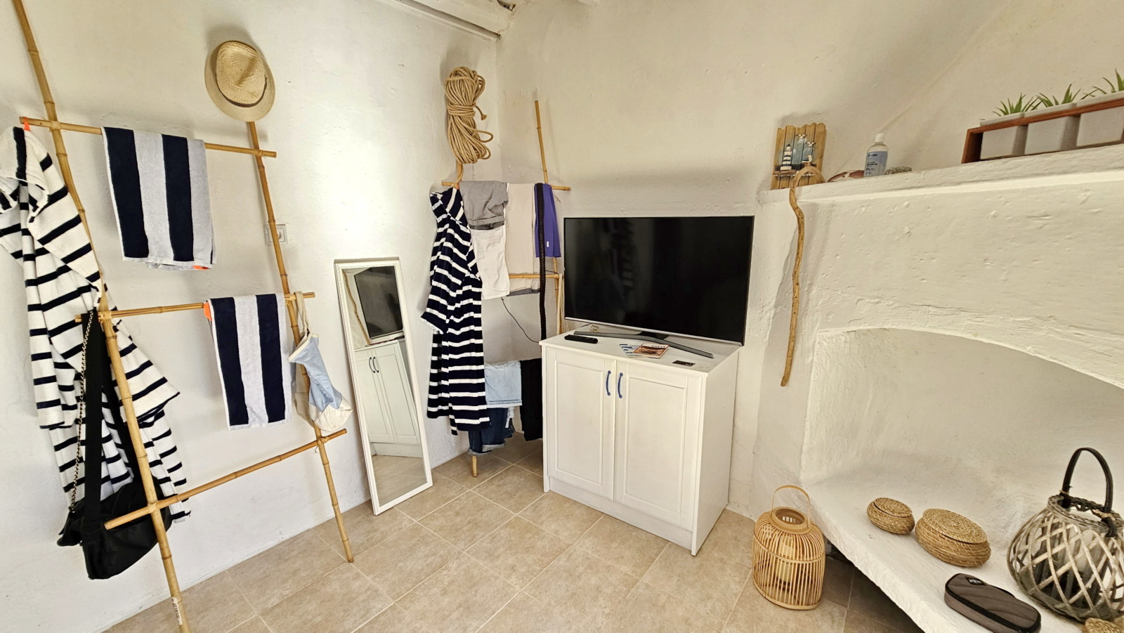 RECENTLY RENOVATED TRADITIONAL VILLAGE HOUSE FOR SALE IN KRITSA, CRETE