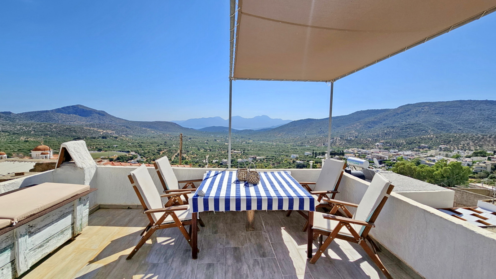 RECENTLY RENOVATED TRADITIONAL VILLAGE HOUSE FOR SALE IN KRITSA, CRETE