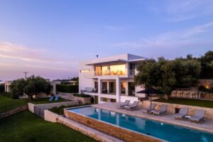 Incredible-Villa-for-Sale-15-1024x683