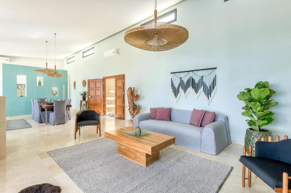 Incredible-Villa-for-Sale-in-Kalathas-17