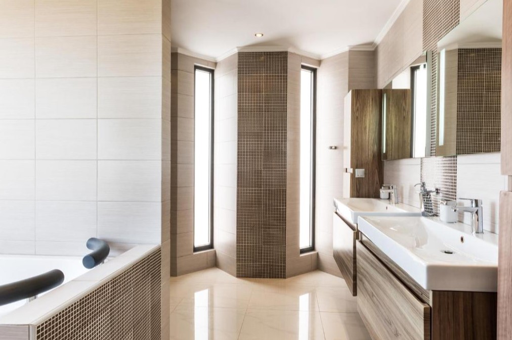 Incredible-Villa-for-Sale-in-Kalathas-25