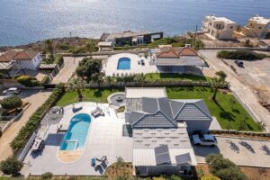 Incredible-Villa-for-Sale-in-Tersanas-4
