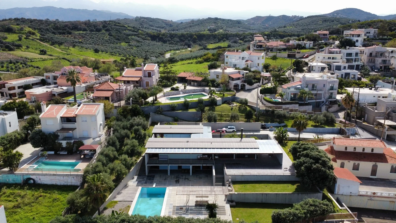 luxury-seaview-villa-by-the-beach-for-sale_218