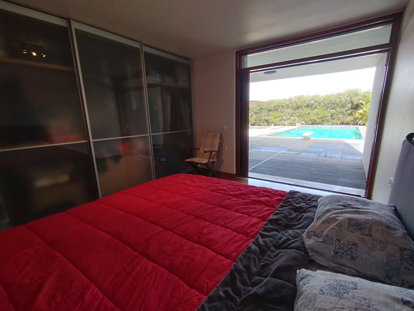 luxury-seaview-villa-by-the-beach-for-sale_376