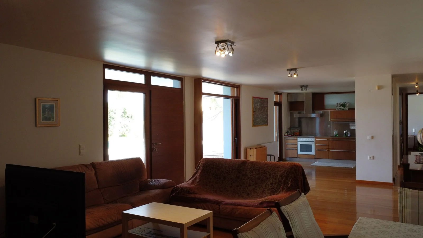 luxury-seaview-villa-by-the-beach-for-sale_56