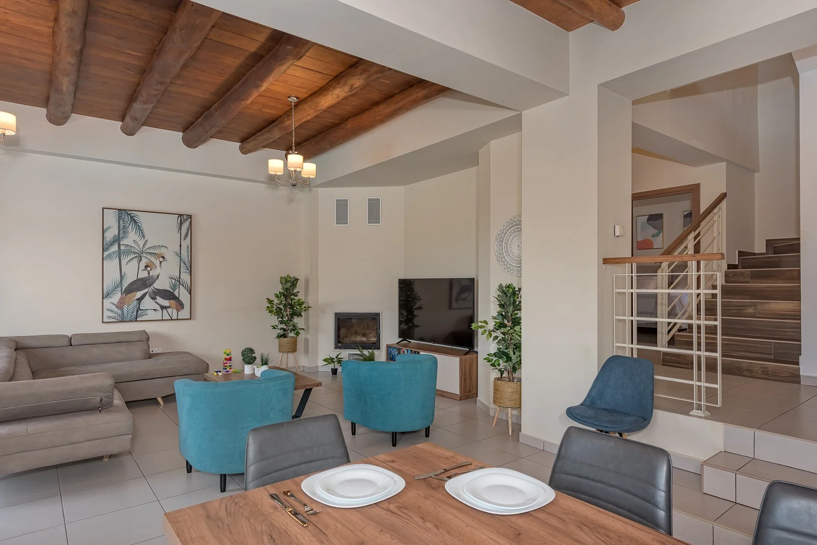 villa-for-sale-neo-chorio-34