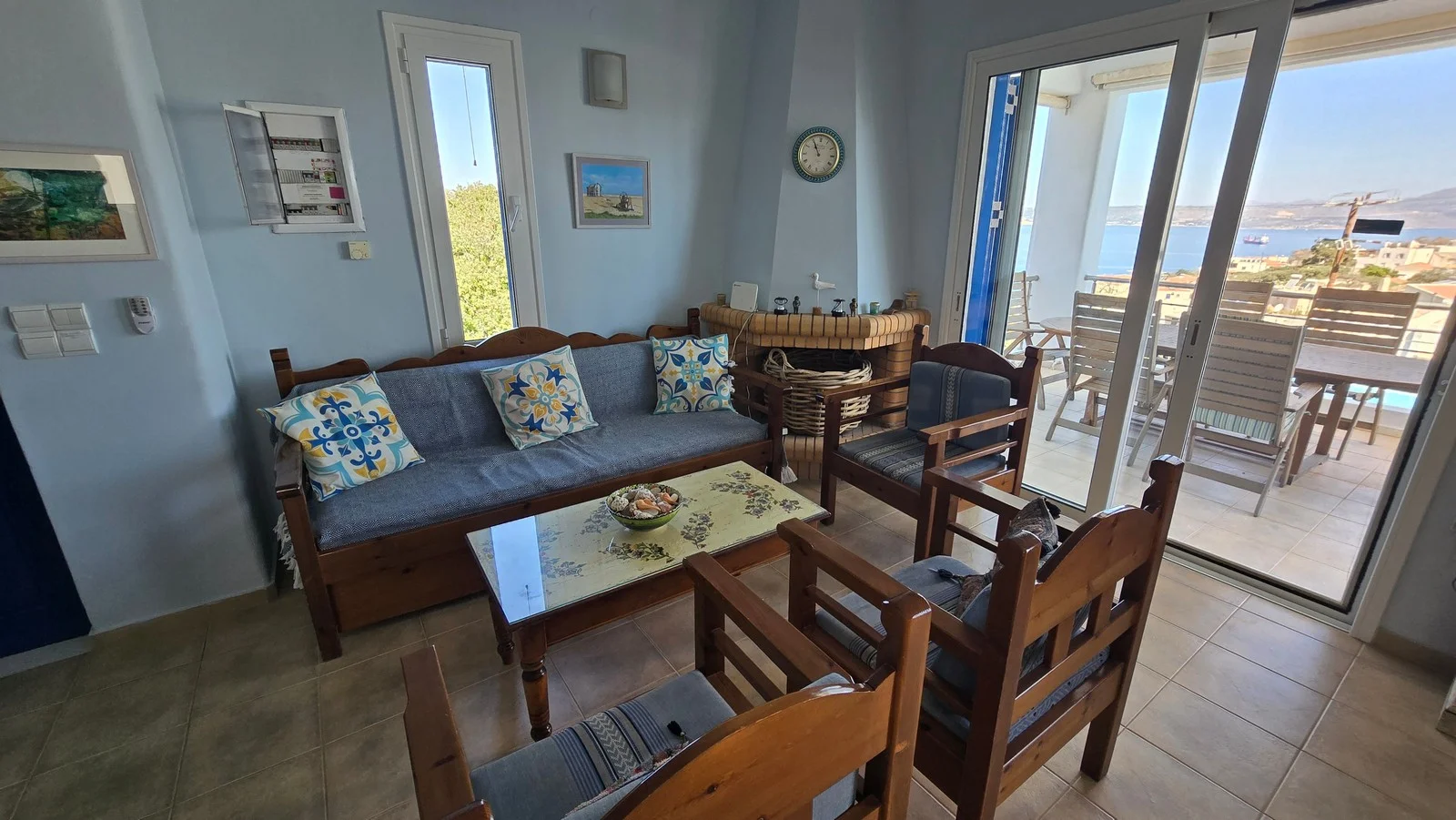 villa-for-sale-in-plaka_30