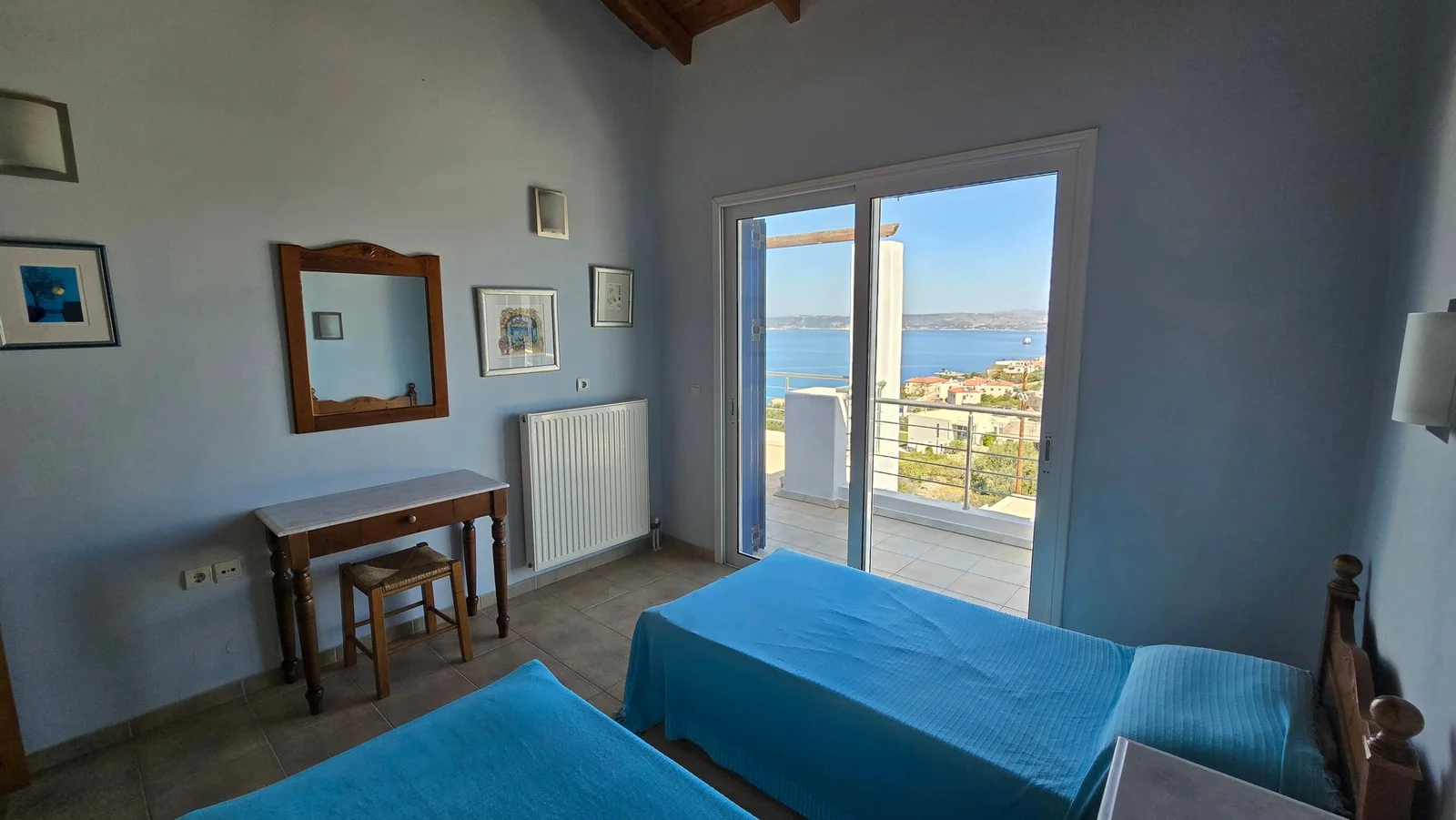 villa-for-sale-in-plaka_61