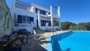villa-for-sale-in-plaka_8