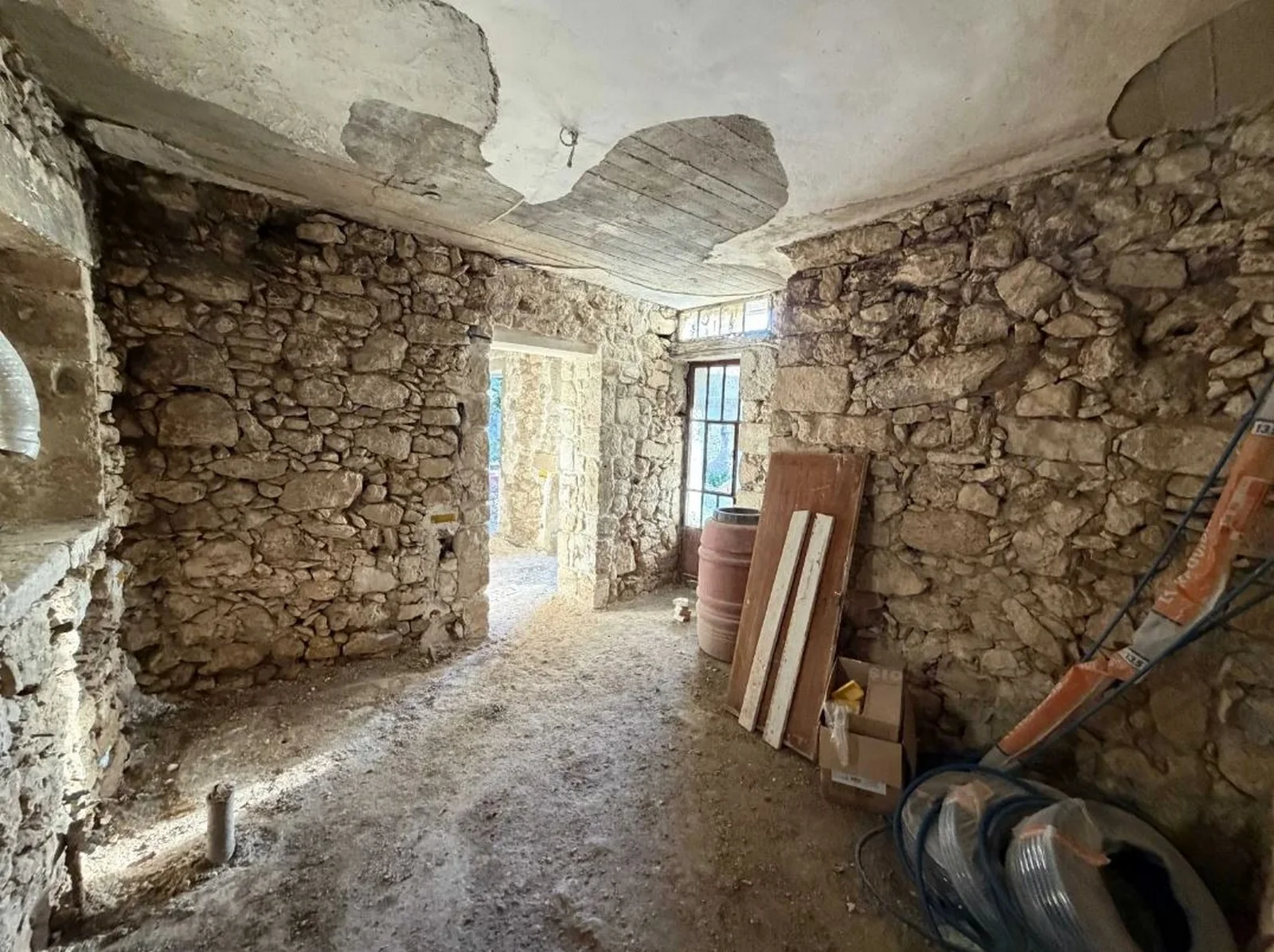 project-for-sale-in-vamos_9