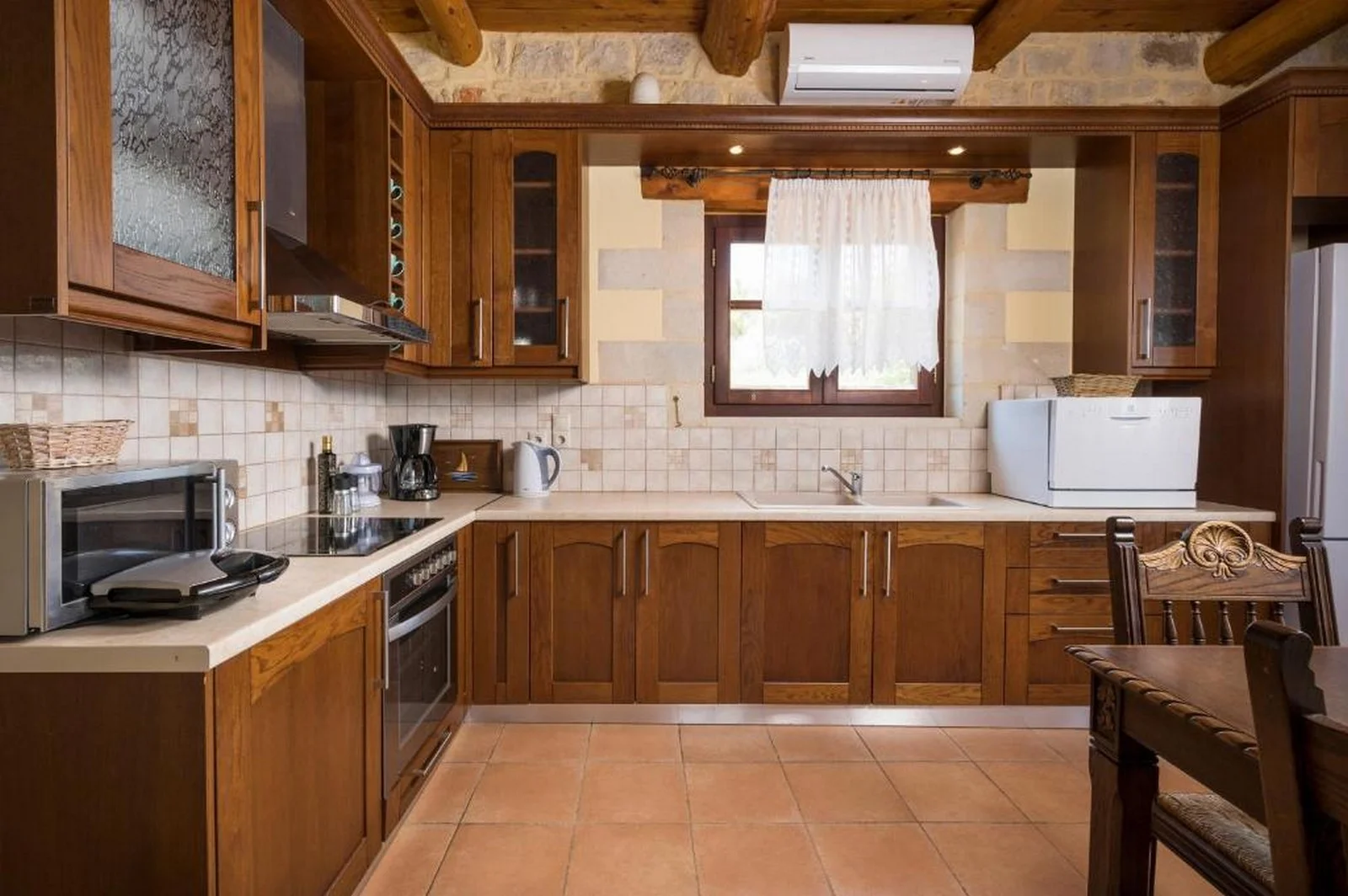 villa-for-sale-near-Falasarna-14