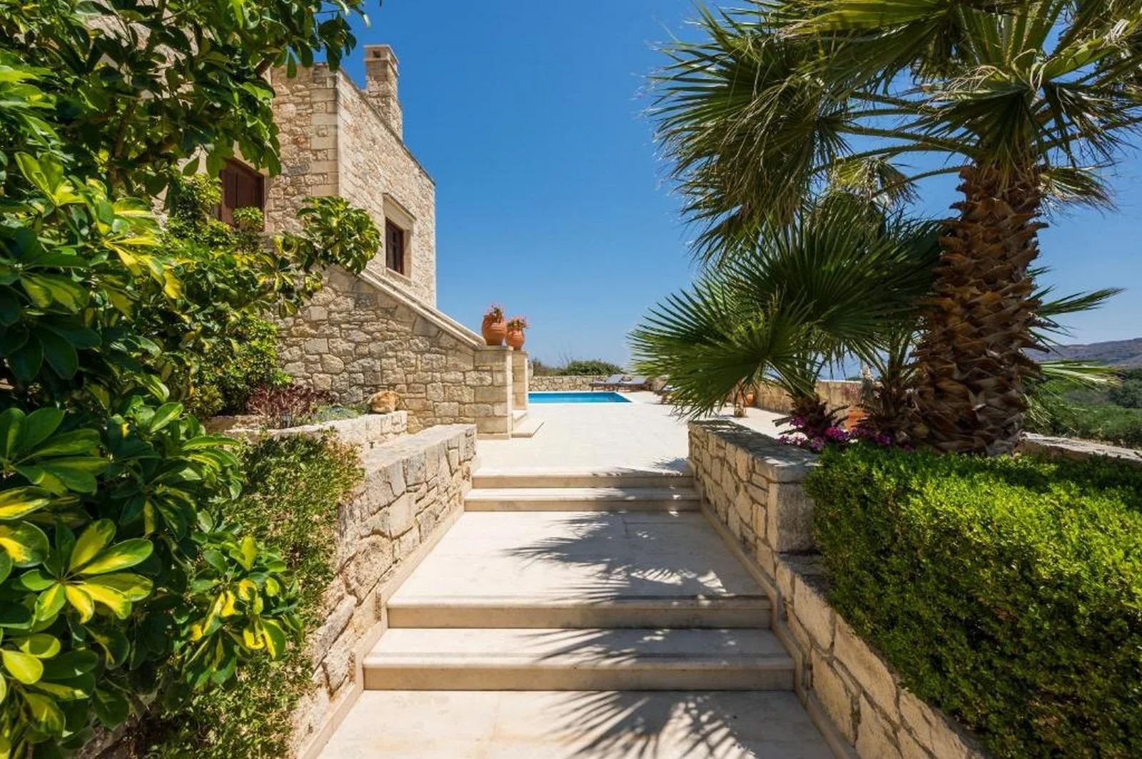 villa-for-sale-near-Falasarna-24