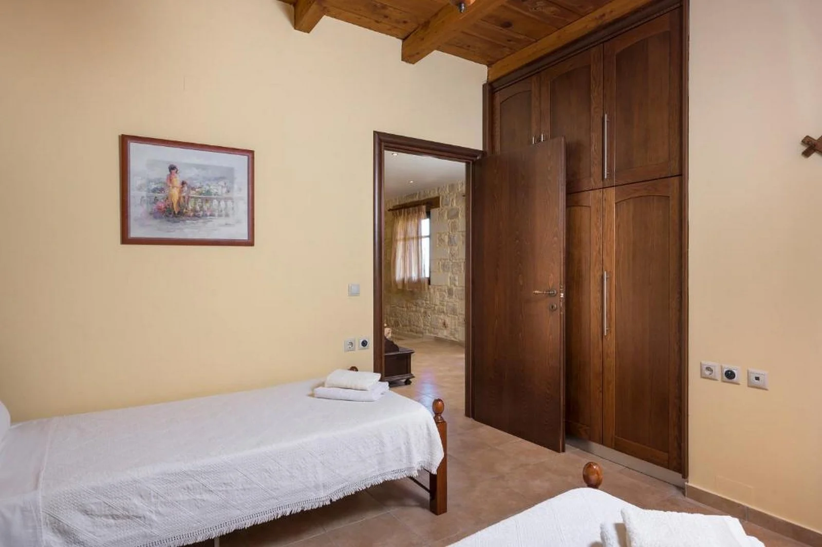 villa-for-sale-near-Falasarna-31