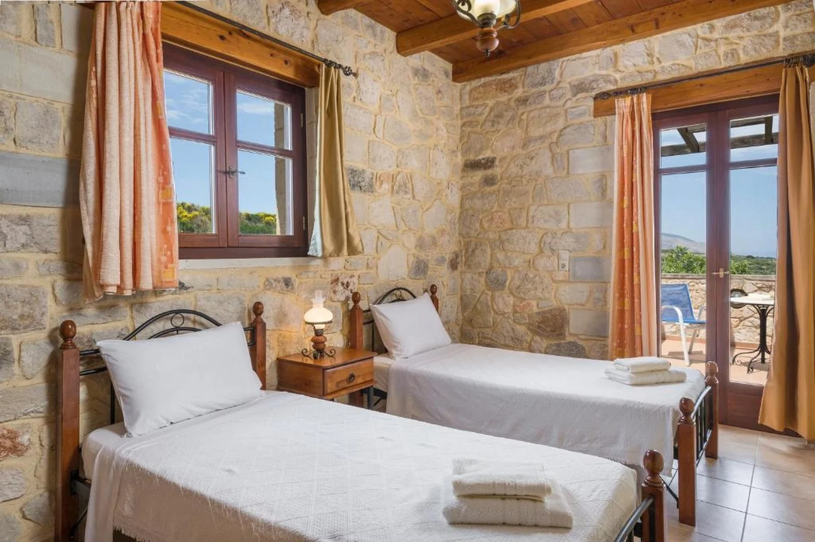 villa-for-sale-near-Falasarna-4