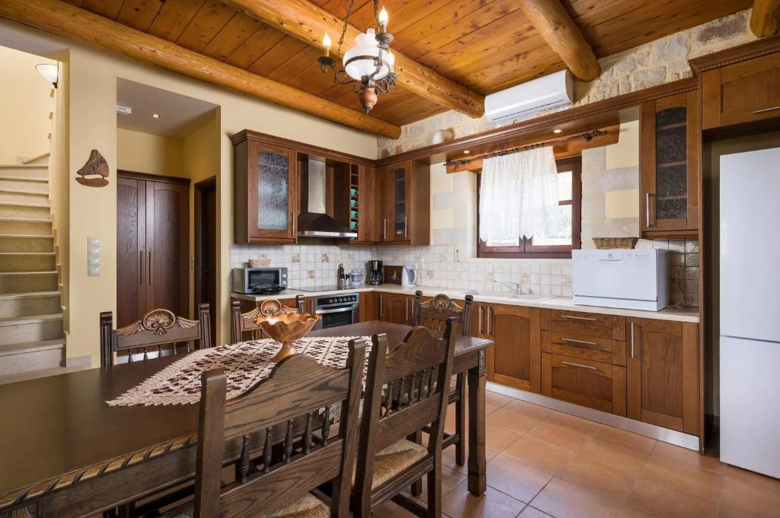 villa-for-sale-near-Falasarna-6