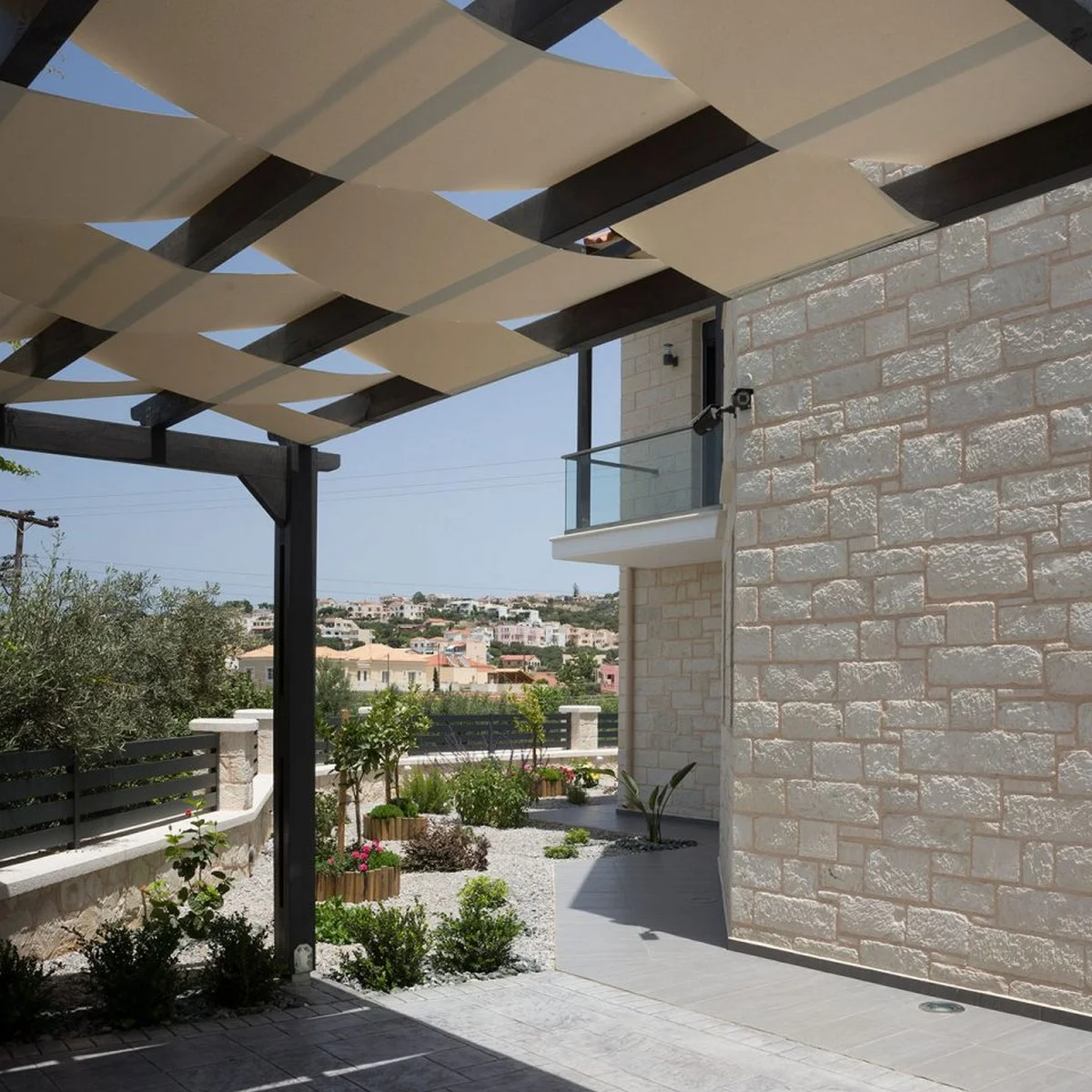 stone-villa-for-sale-in-almyrida-19