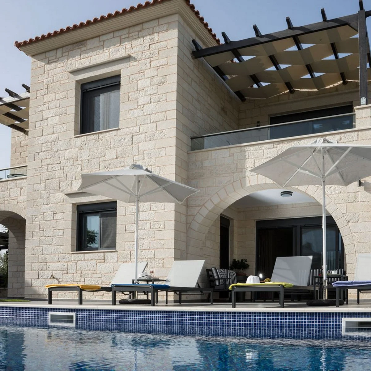 stone-villa-for-sale-in-almyrida-22