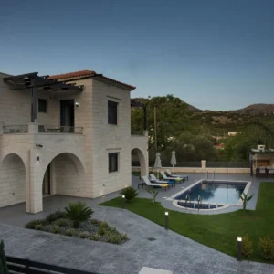 stone-villa-for-sale-in-almyrida-24 (1)