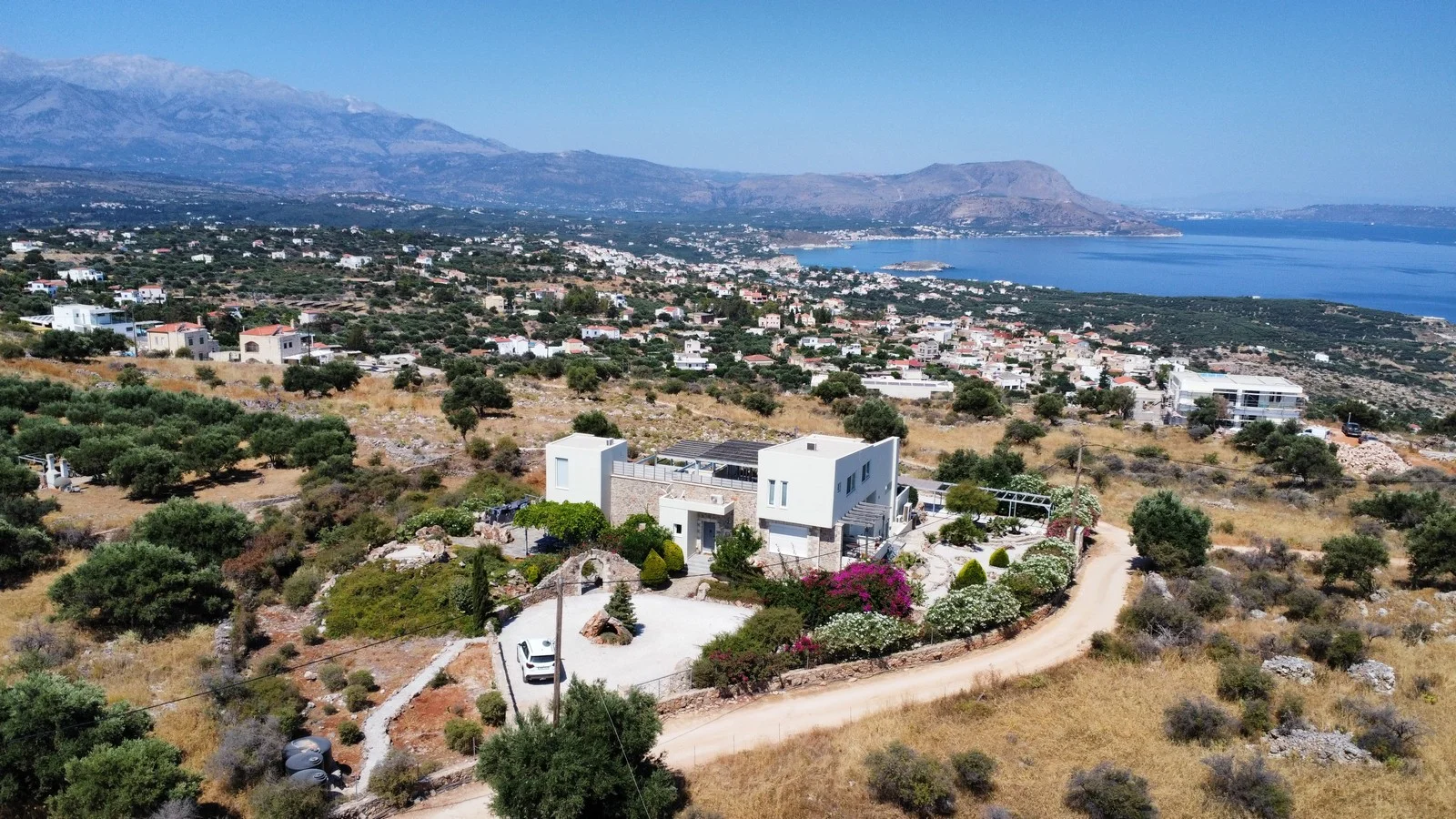 villa-sale-kokkino-chorio-29