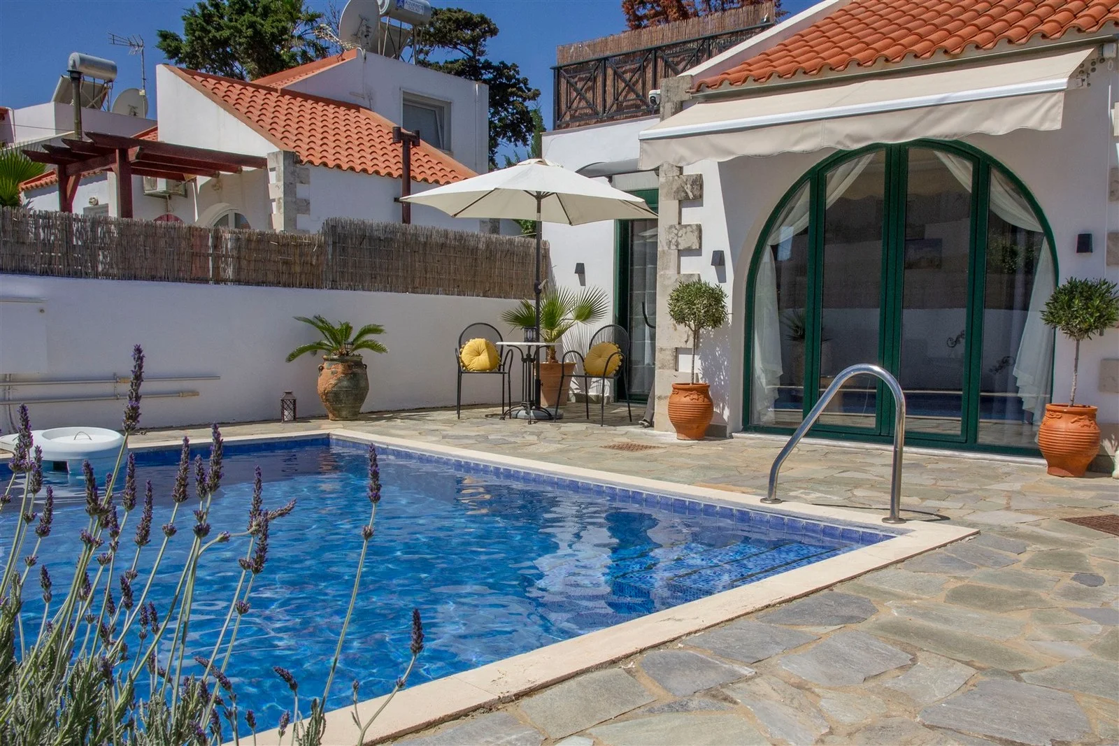 property-for-sale-maleme_36